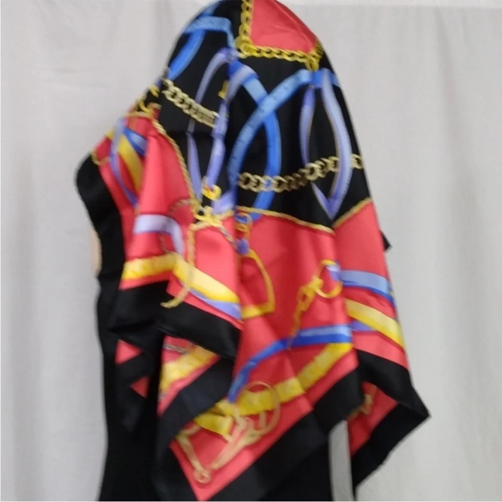 Hermes 💯% Silk Scarf 🧣 - Picture 7 of 7
